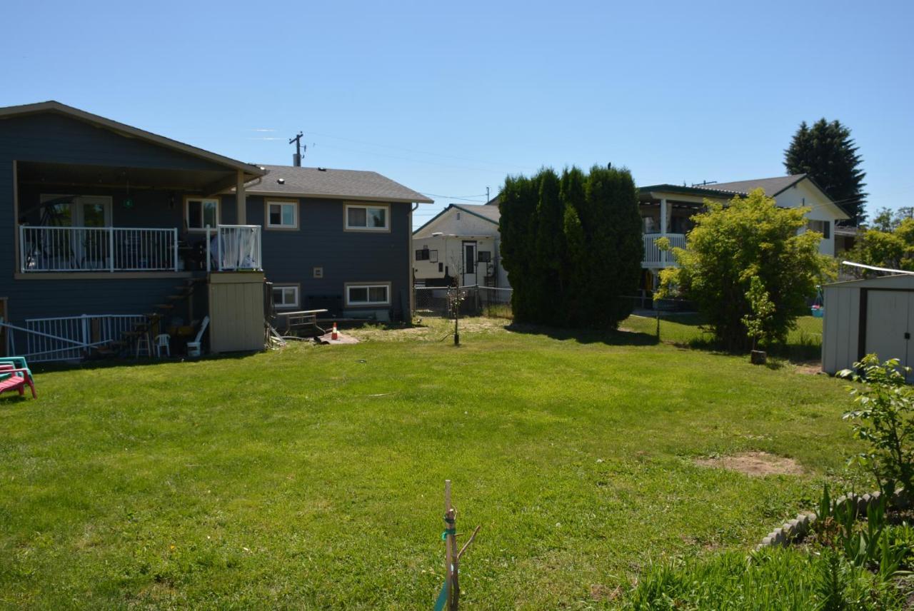 Aasra Home Kelowna Exteriör bild