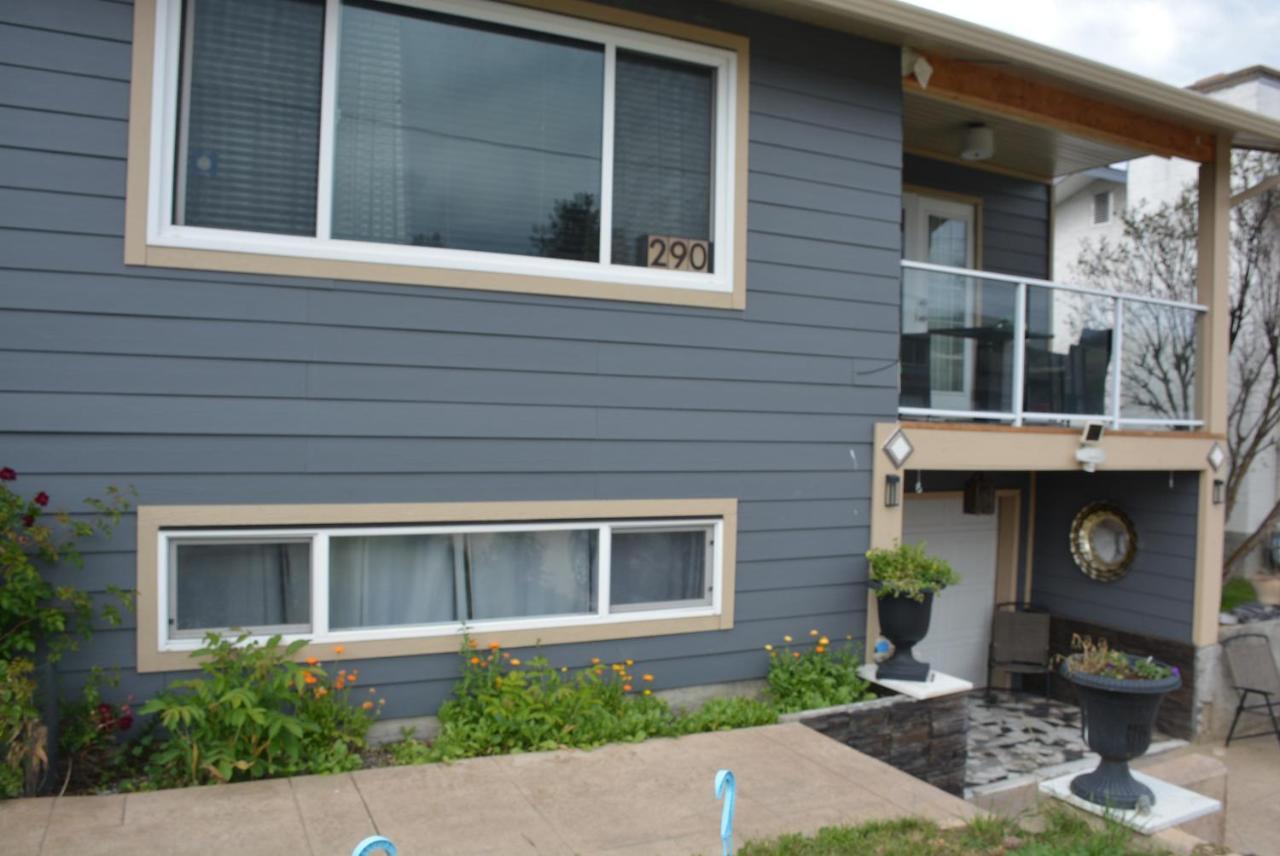 Aasra Home Kelowna Exteriör bild